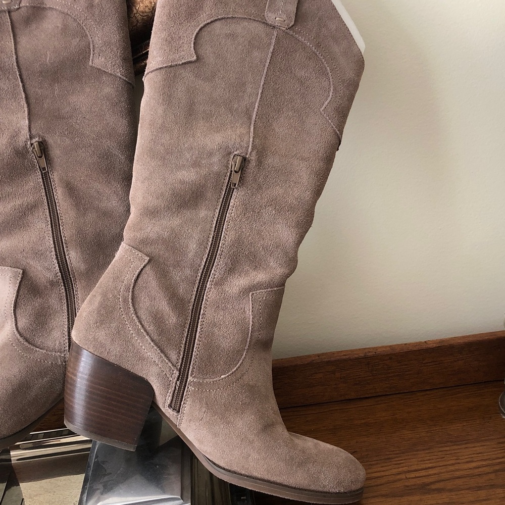 Crown Vintage Taupe Suede Knee-High Heeled Boots - Picture 2 of 10